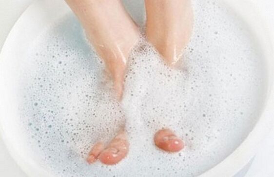 Foot bath against fungal infection